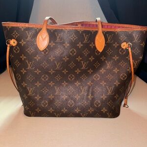 Louis Vuitton Neverfull MM